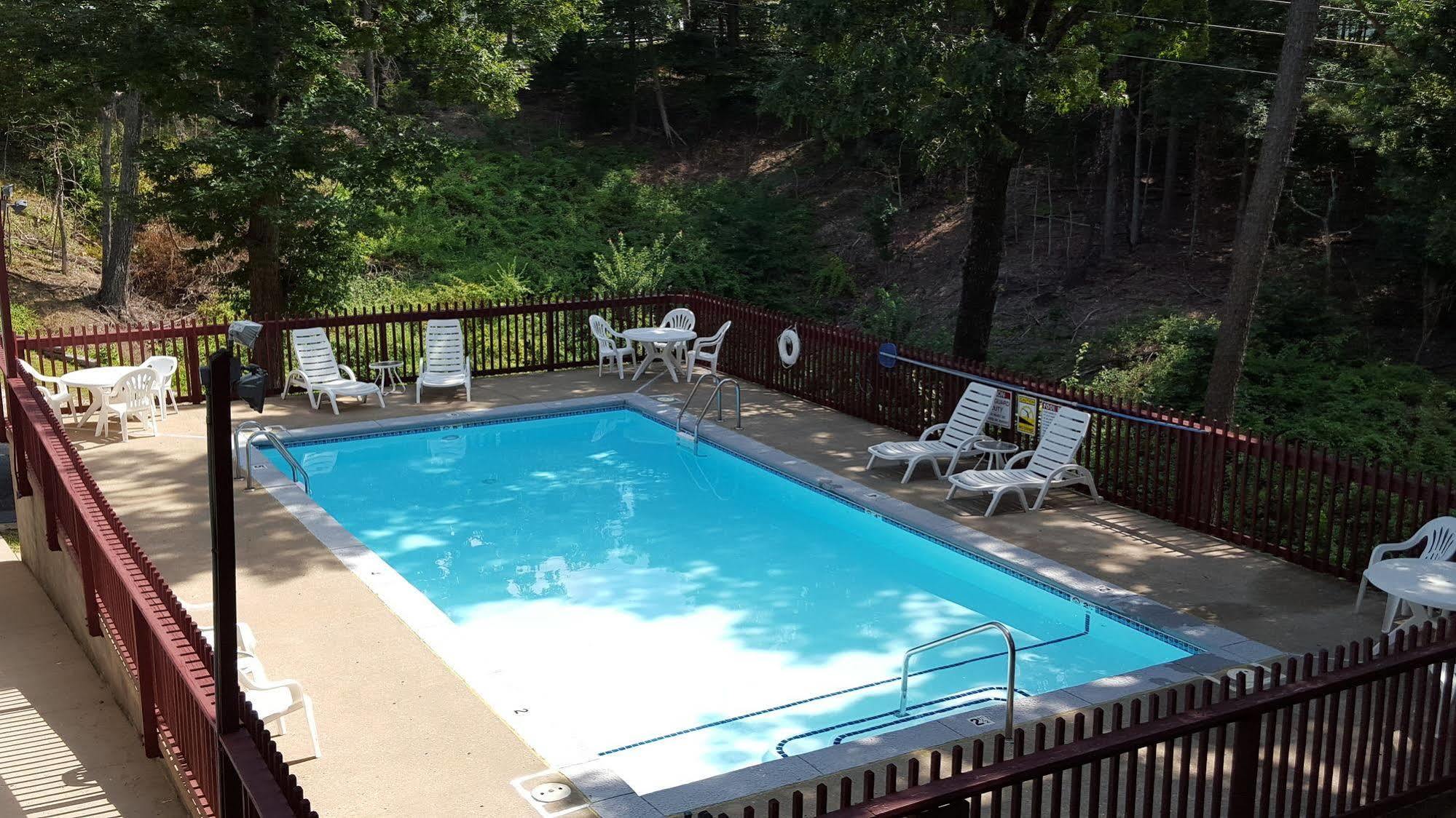Ozarka Lodge Eureka Springs Exterior photo